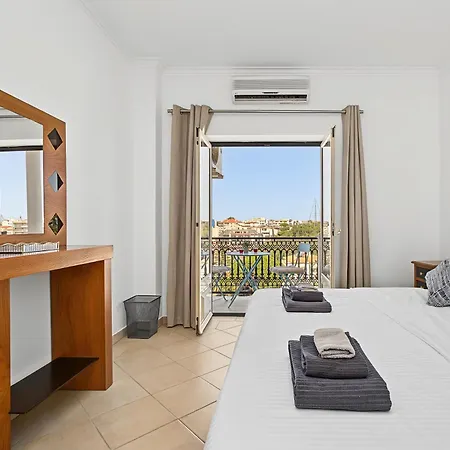 Oura Ocean View Apartment Albufeira