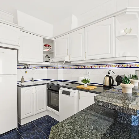 Oura Ocean View Албуфейра